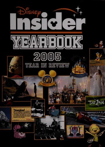 Tapa de Disney Insider Yearbook