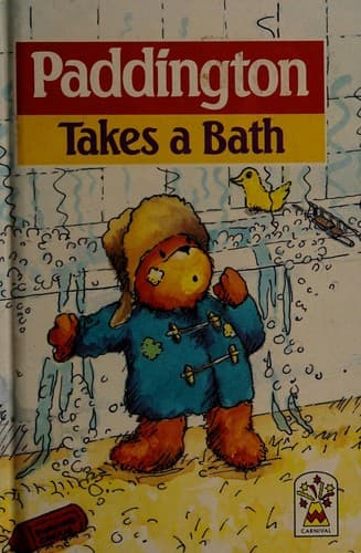 Tapa de Paddington takes a bath.
