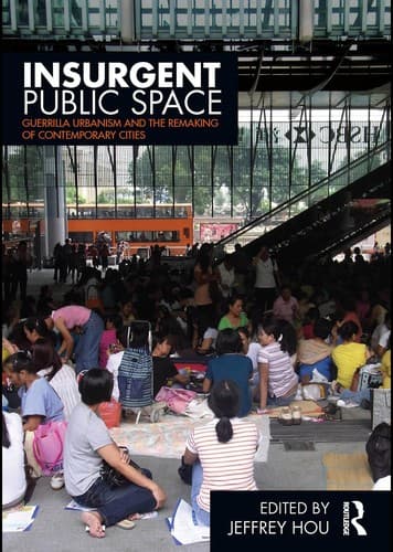 Tapa de Insurgent public space