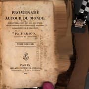 Tapa de Promenade autour du monde pendant les annes 1817, 1818, 1819 et 1820, sur les corvettes du roi l'Uranie et la Physicienne