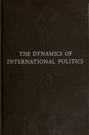 Tapa de The dynamics of international politics