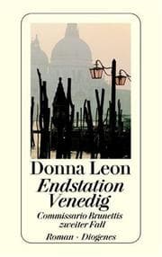 Tapa de Death in a Strange Country