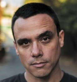 Retrato de Jordan Harper
