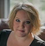 Retrato de Abbi Glines