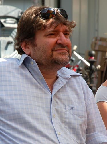 Retrato de András Bozóki