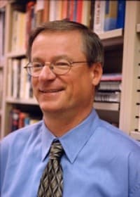 Retrato de James R. Hansen