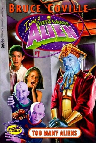 Tapa de Too Many Aliens (I Was a Sixth Grade Alien, 7)