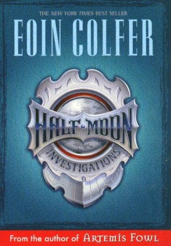 Tapa de Half-Moon Investigations