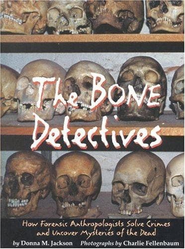 Tapa de The bone detectives