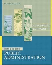 Tapa de Introducing Public Administration