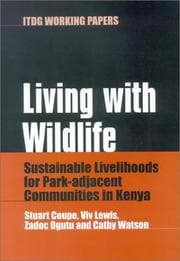 Tapa de Living with Wildlife