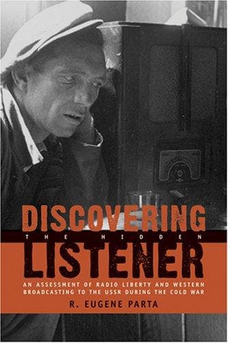 Tapa de Discovering the Hidden Listener