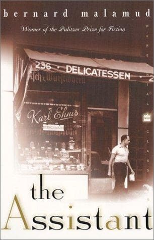 Tapa de The Assistant (Perennial Classics)