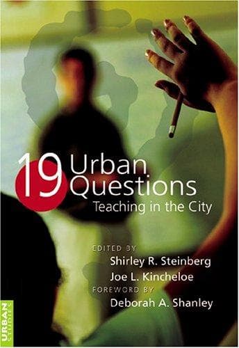 Tapa de Nineteen Urban Questions