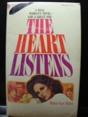 Tapa de The heart listens