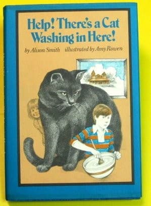 Tapa de Help! There's a cat washing in here!