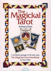 Tapa de The Magickal Tarot/Book and Deck of Cards