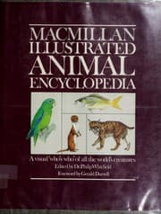Tapa de Macmillan illustrated animal encyclopedia